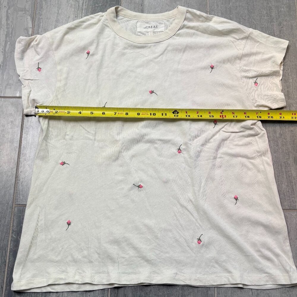 THE GREAT. Floral Embroidered Boxy Short Sleeve Crewneck Tee Cream Size 1/Medium - Picture 9 of 12